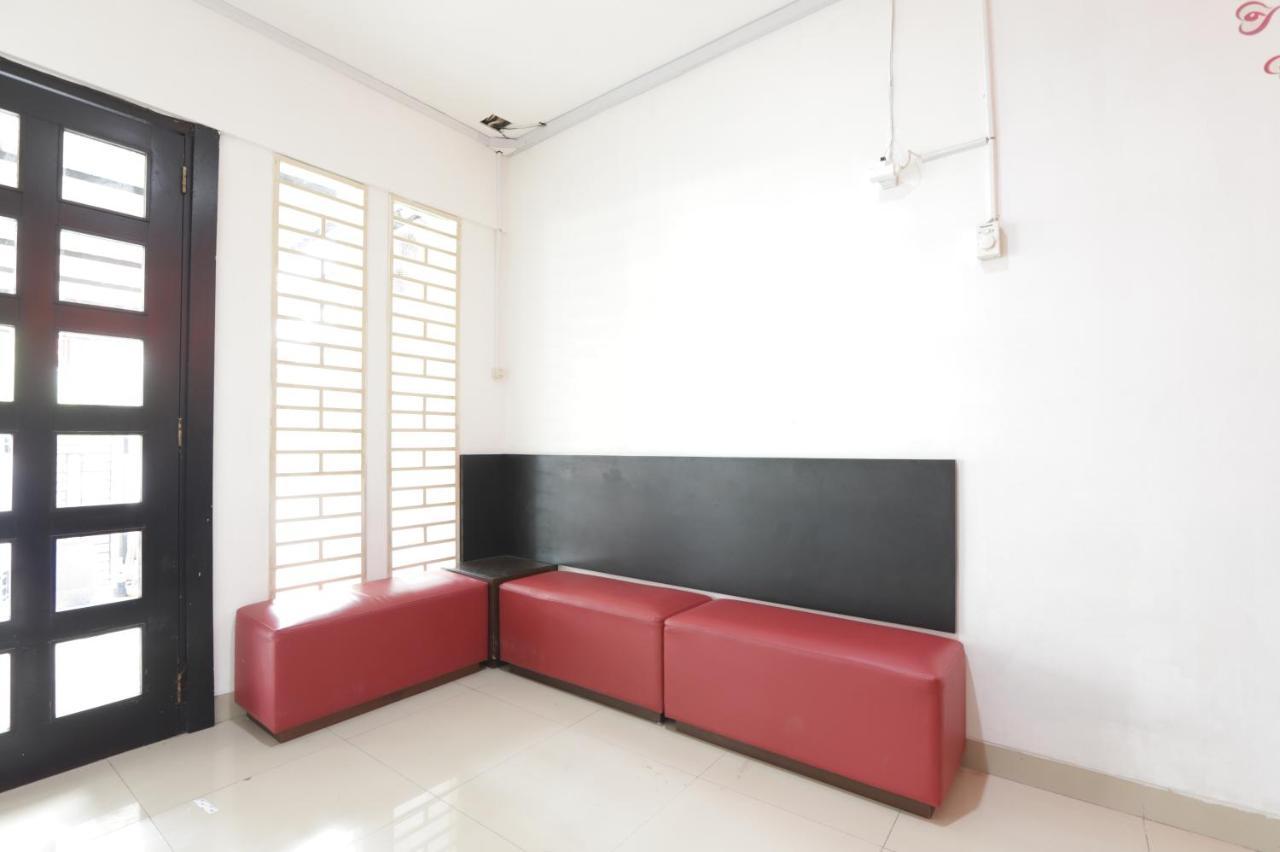 Oyo 345 Wynne Residence 雅加达 外观 照片