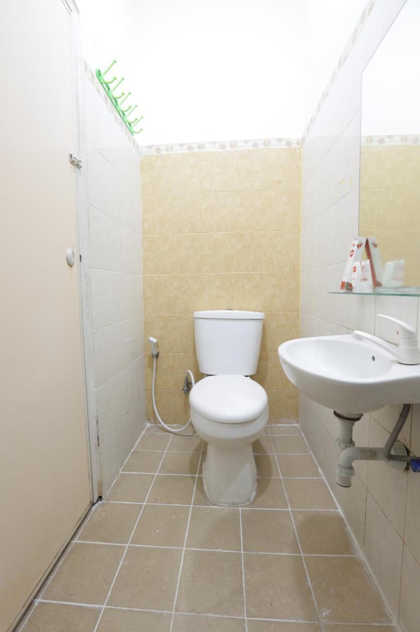 Oyo 345 Wynne Residence 雅加达 外观 照片