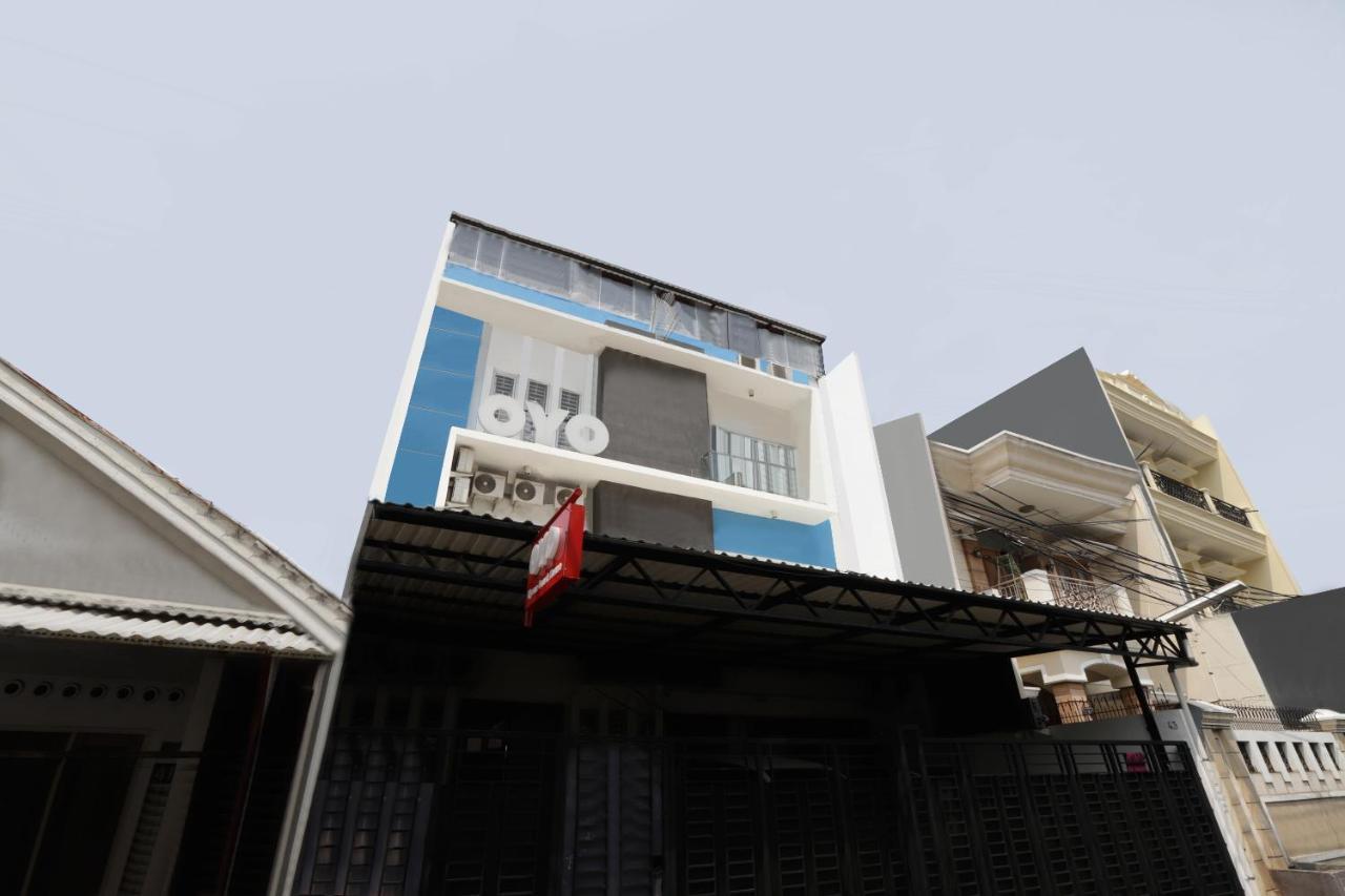 Oyo 345 Wynne Residence 雅加达 外观 照片